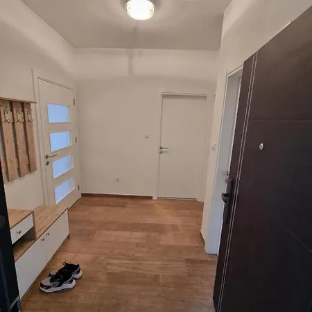 Natasa Apartamento *